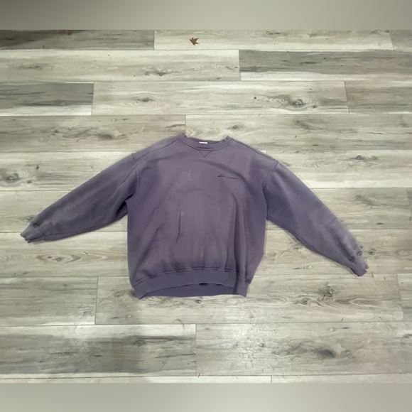 Vintage jerzees crewneck (PyraMed) purple, small stain on front. - Picture 1 of 4